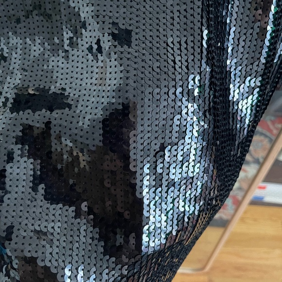 Gorgeous sequin mini dress - Picture 5 of 5